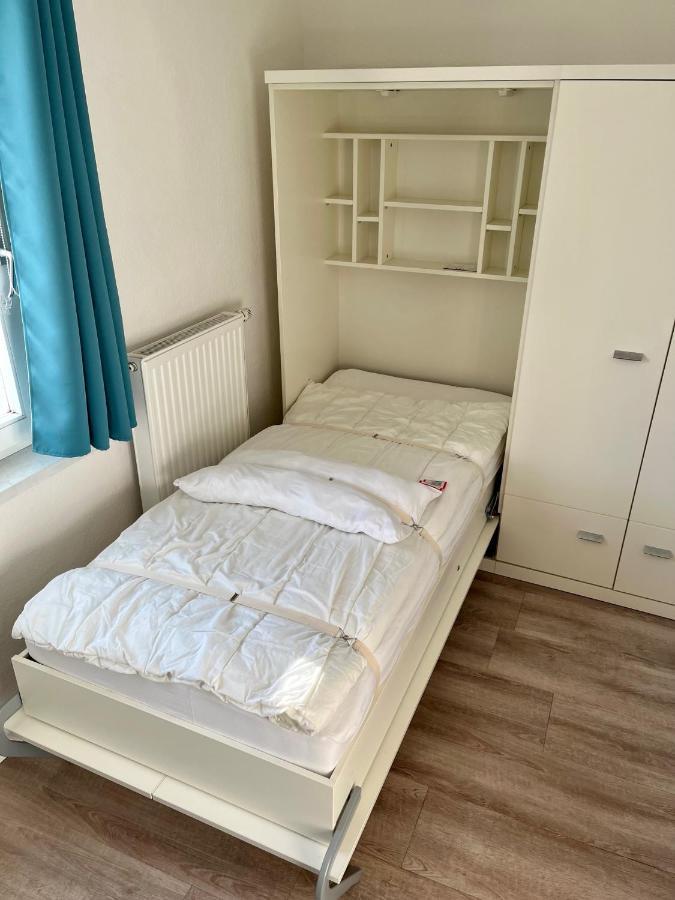 Urlaubsoase Ostsee Ferienhaus Hohen Schoenberg